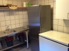32 Grovkøkken-med-frysere-og-ekstra-køleskab